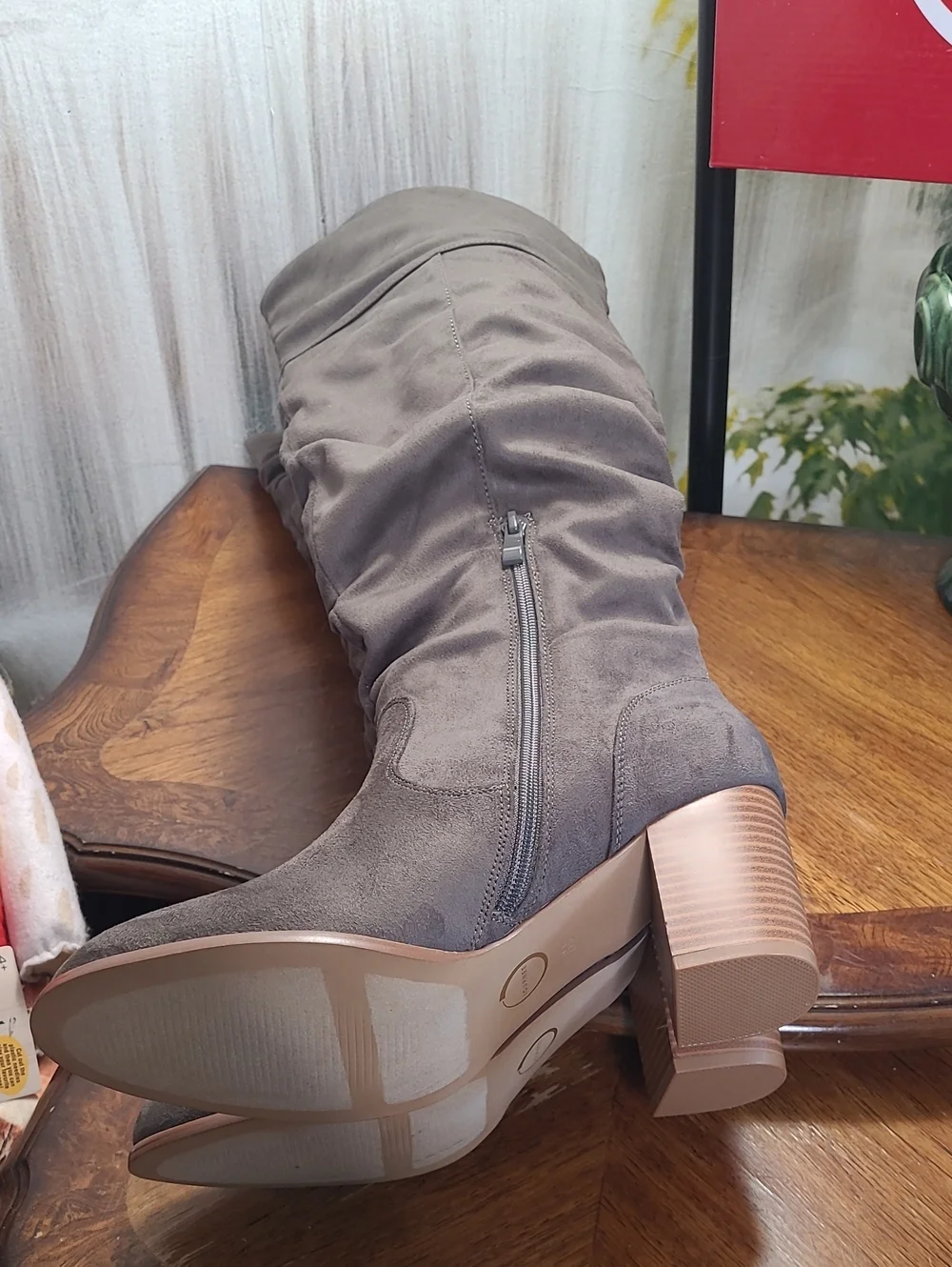 New in box! Journee Kaison Womens 9 Gray Over the Knee Slouch Faux Suede Boot